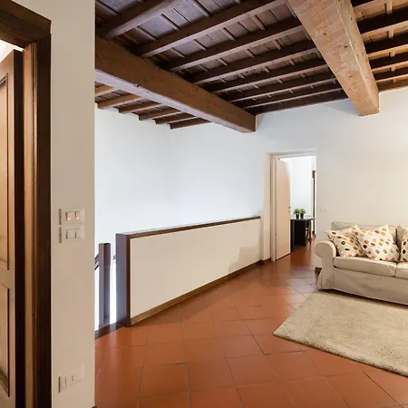 Ricasoli Apartment Florence
