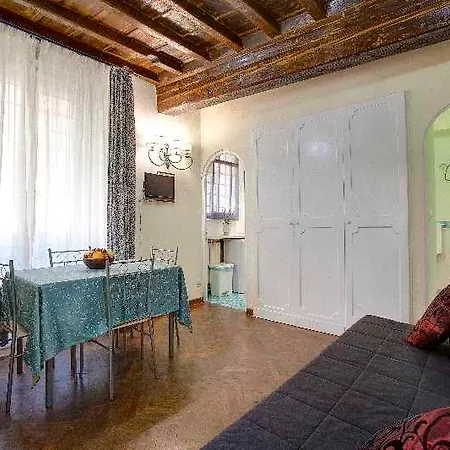 Ricasoli Apartment