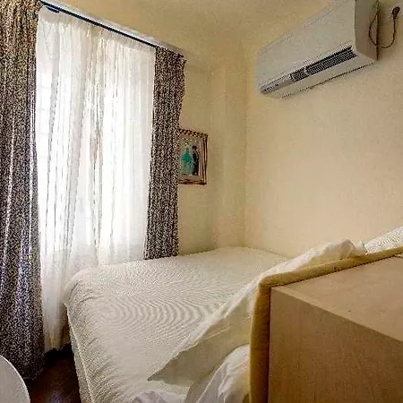 Ricasoli Apartment *