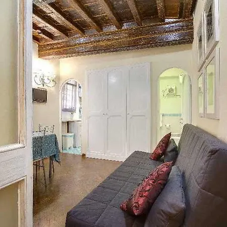 Ricasoli Apartment Florence